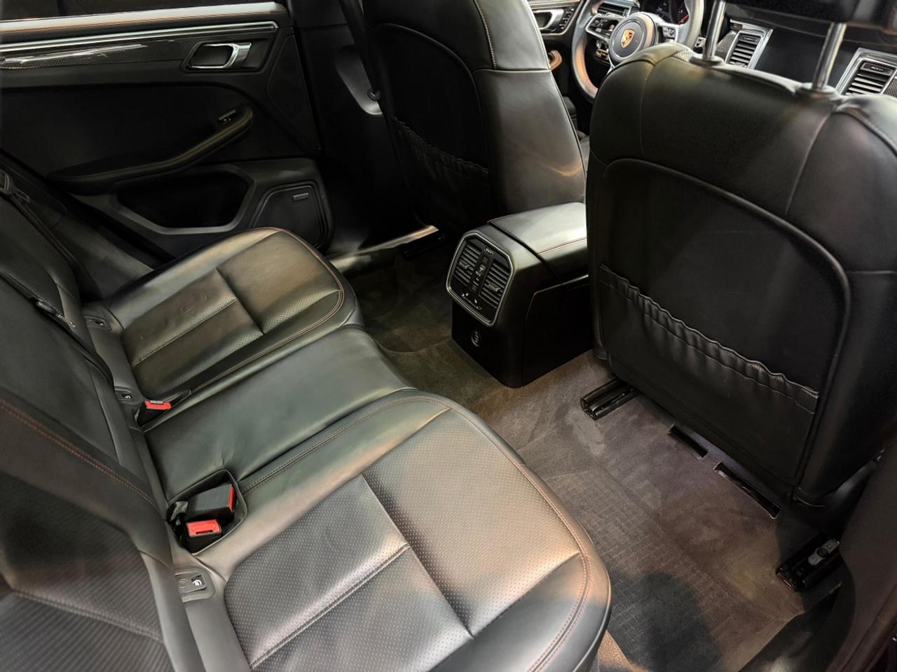 2018 Porsche Macan PTS/PDLS+/GTS/ONE OWNER/CLEAN TITLE/LOADED Photo