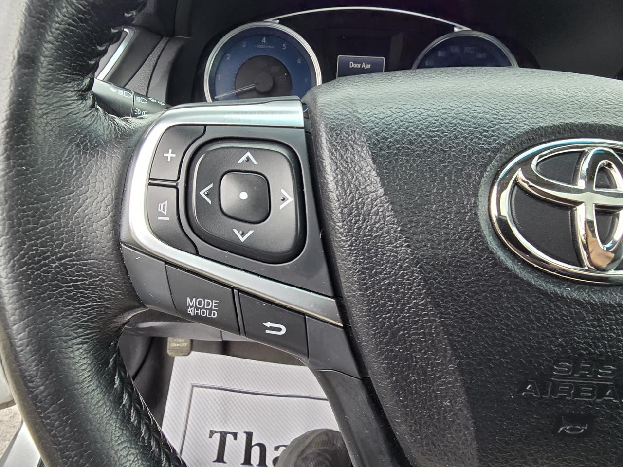 2016 Toyota Camry XLE Photo
