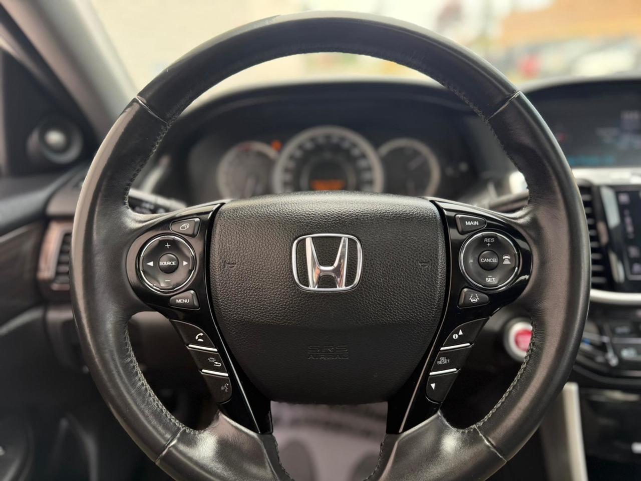 2017 Honda Accord EX-L Photo