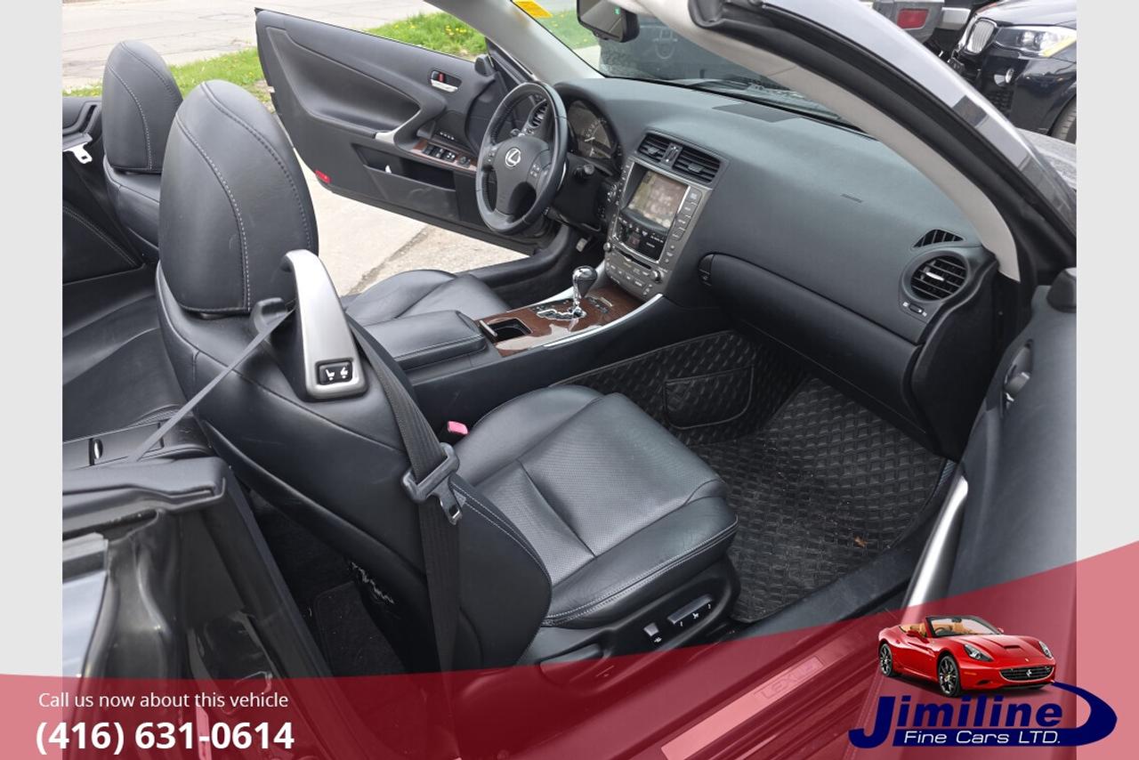 2010 Lexus IS 350C Photo