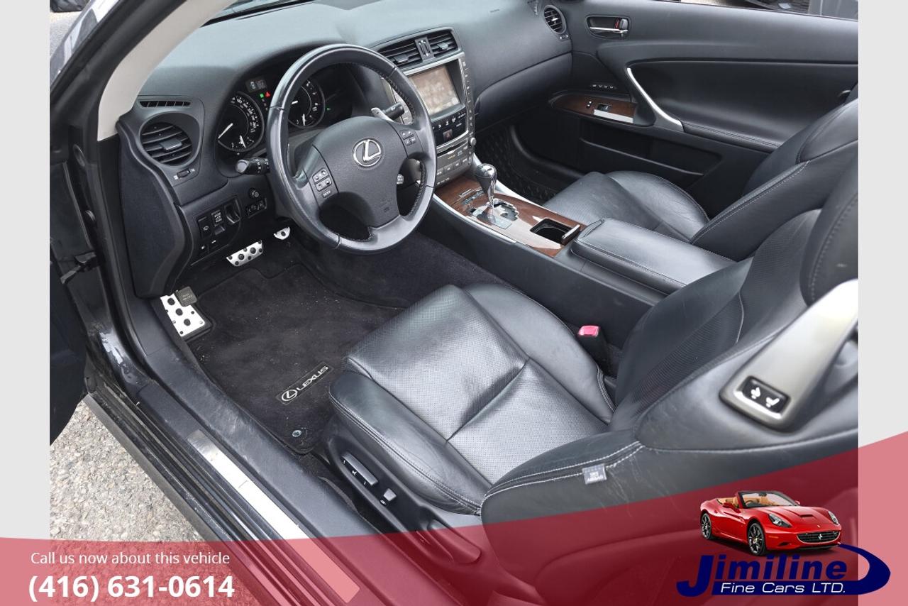 2010 Lexus IS 350C Photo