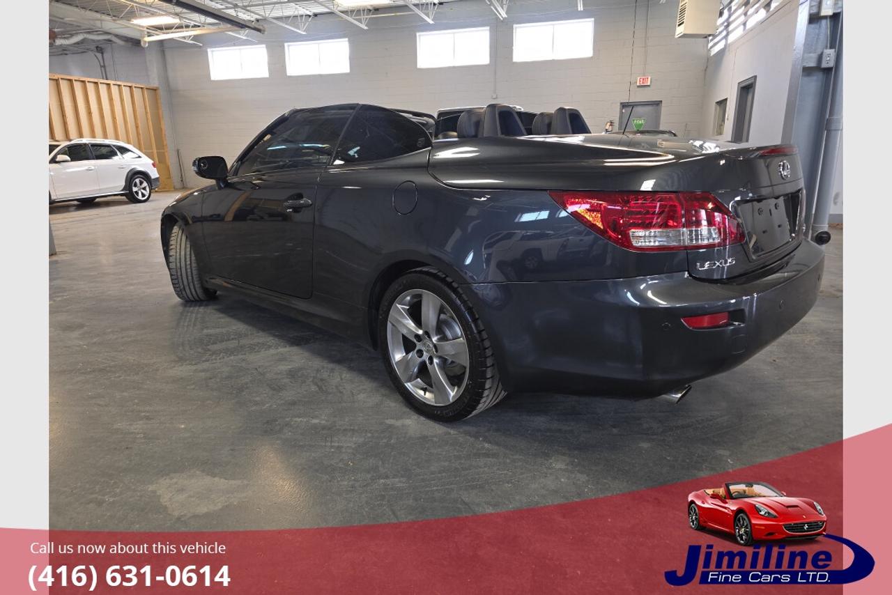 2010 Lexus IS 350C Photo