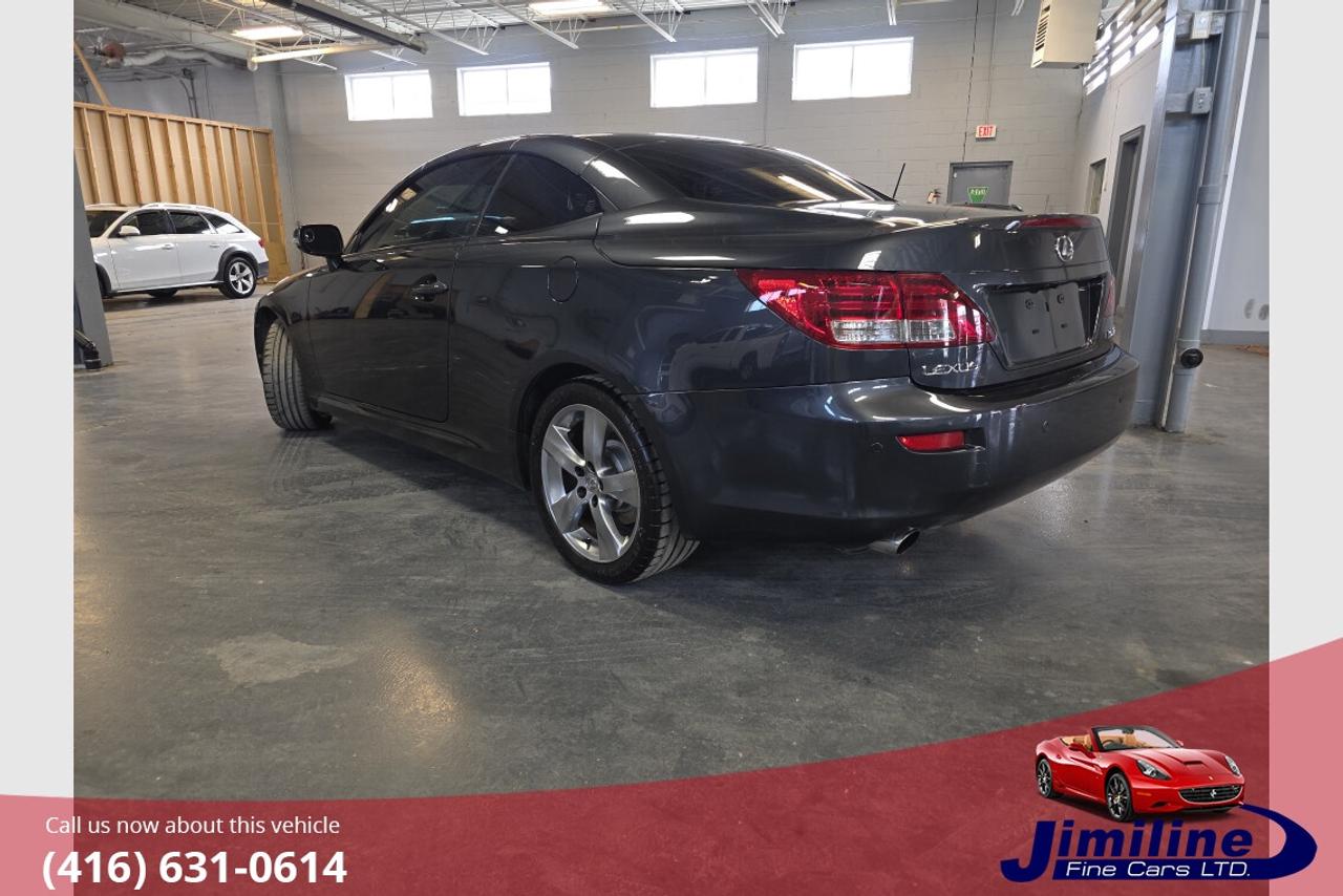 2010 Lexus IS 350C Photo