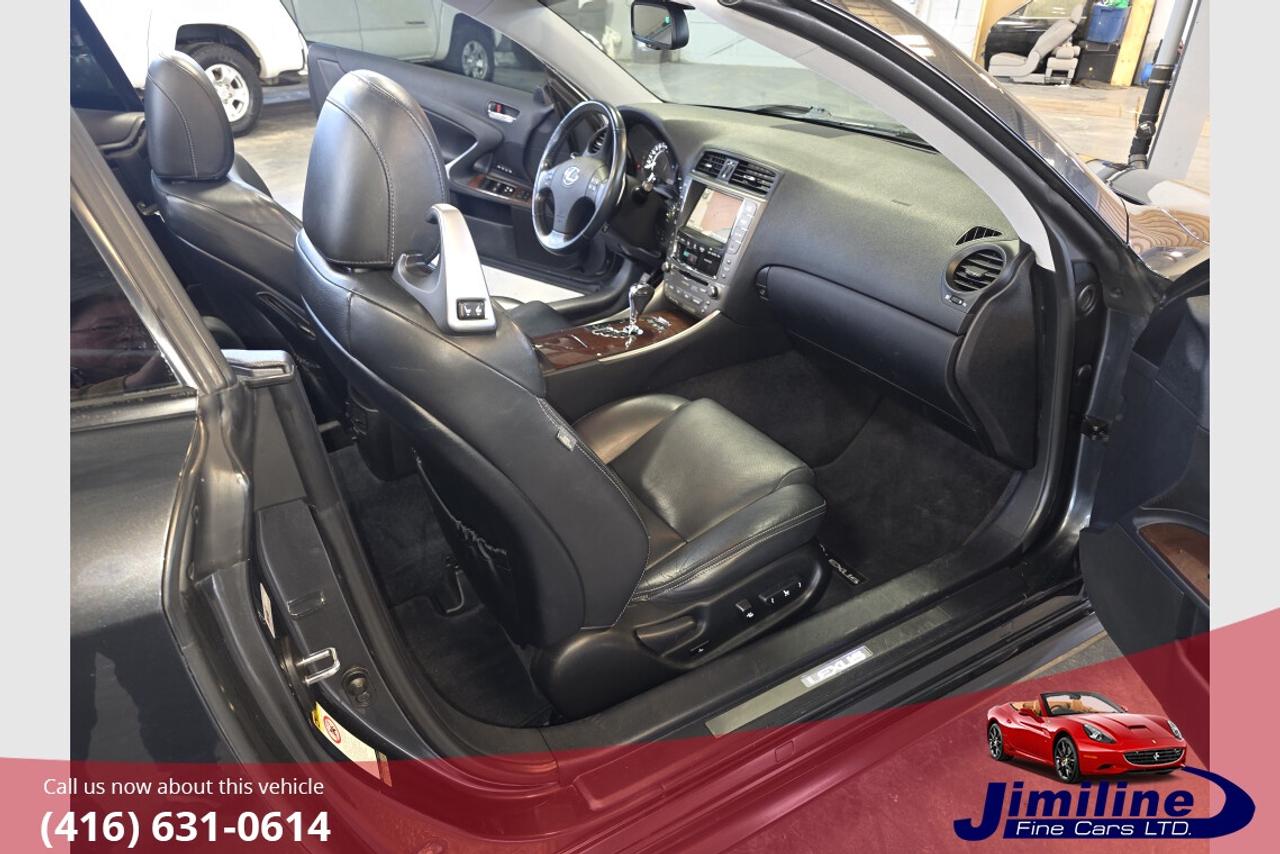 2010 Lexus IS 350C Photo
