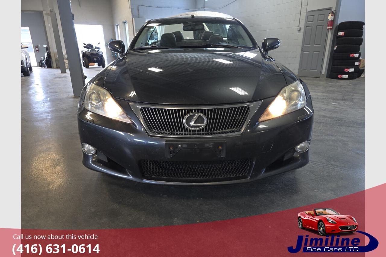 2010 Lexus IS 350C Photo
