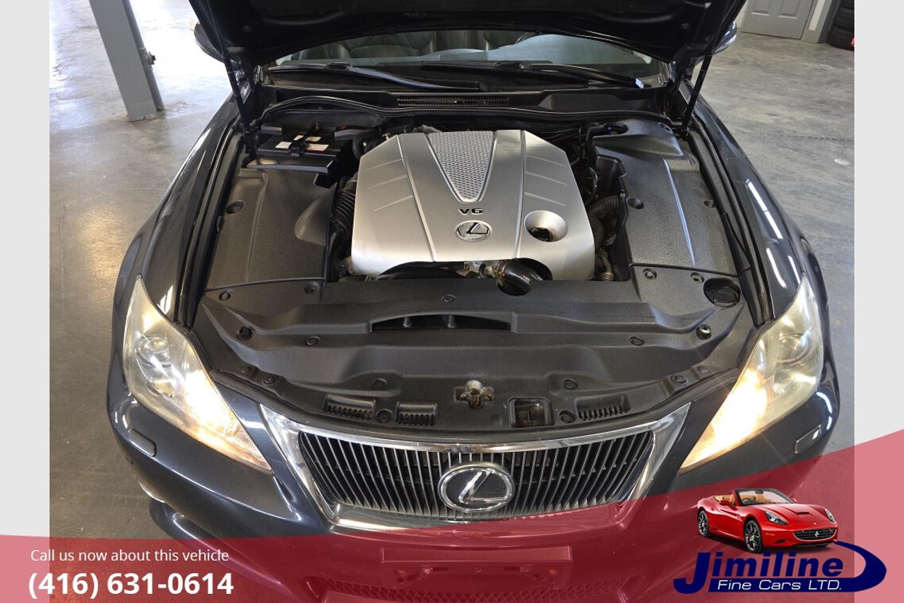 2010 Lexus IS 350C Photo