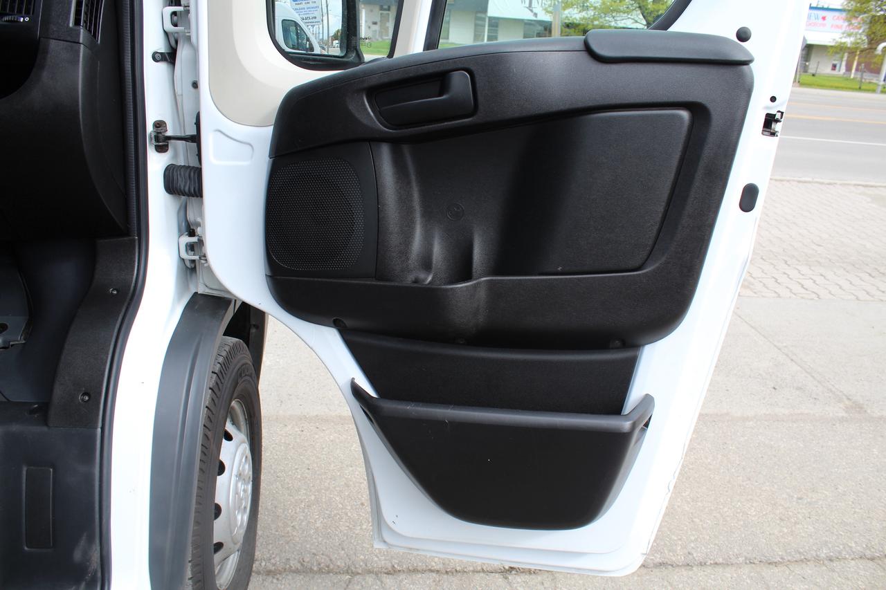 2018 RAM ProMaster 1500 2500 Van 136" Standard Roof, Divider/Shelves Photo