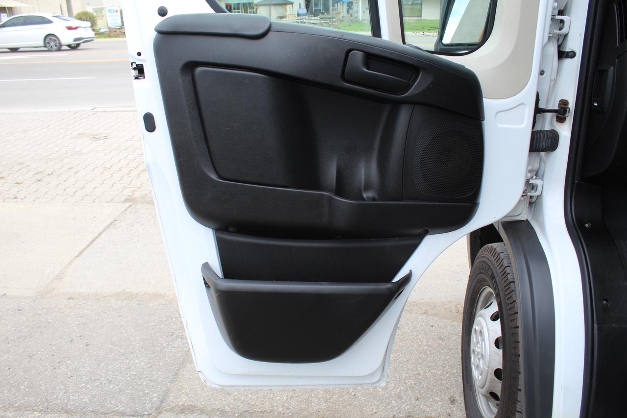 2018 RAM ProMaster 1500 2500 Van 136" Standard Roof, Divider/Shelves Photo
