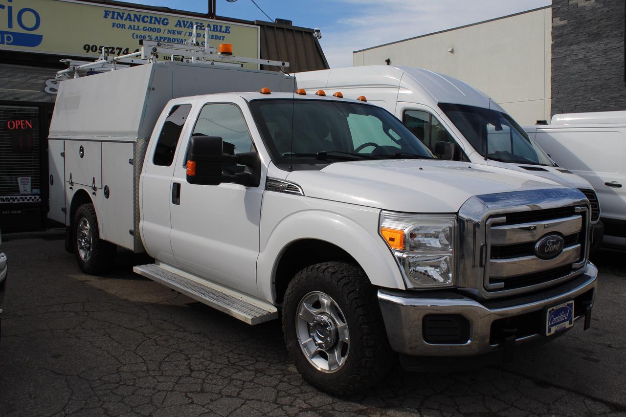 2016 Ford F-350 Super Duty XLT SuperCab SRW Service Body Photo