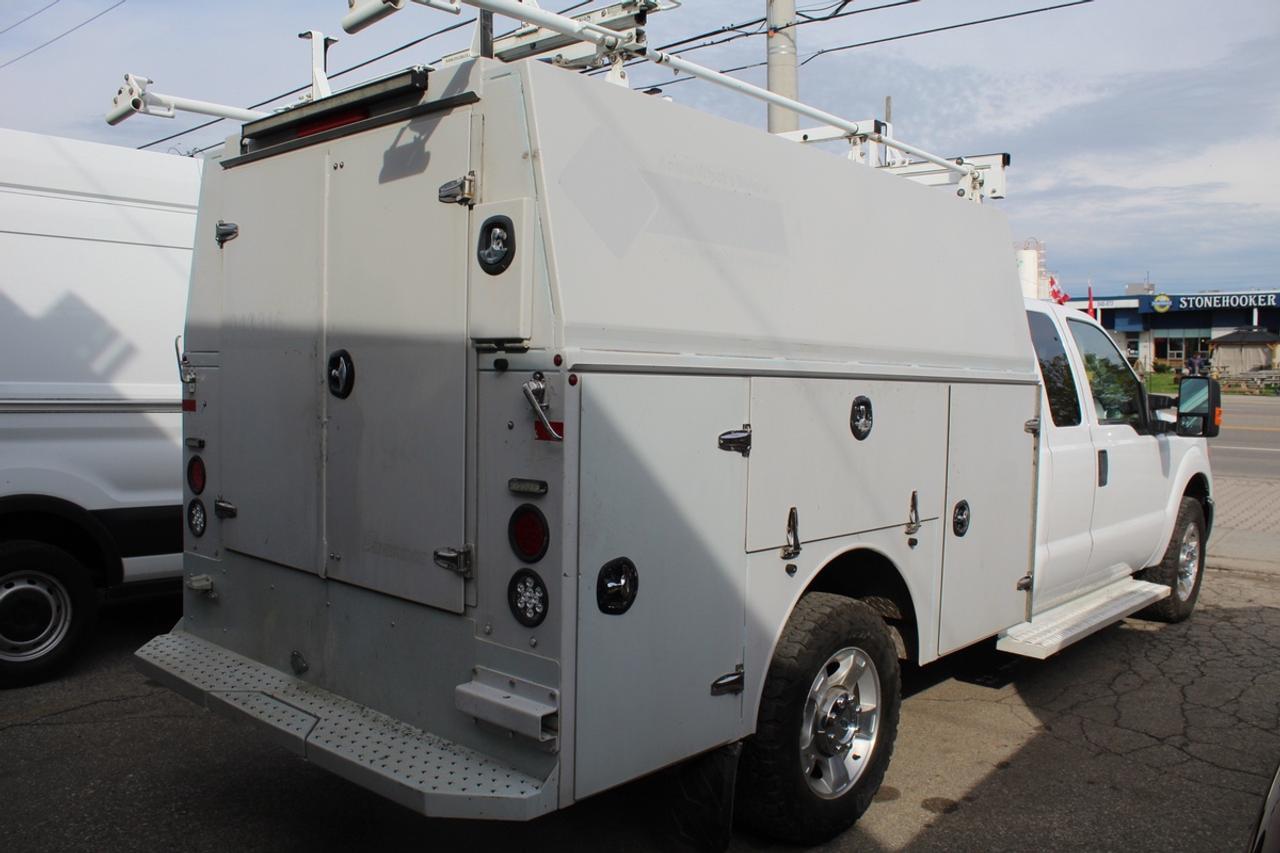 2016 Ford F-350 Super Duty XLT SuperCab SRW Service Body Photo