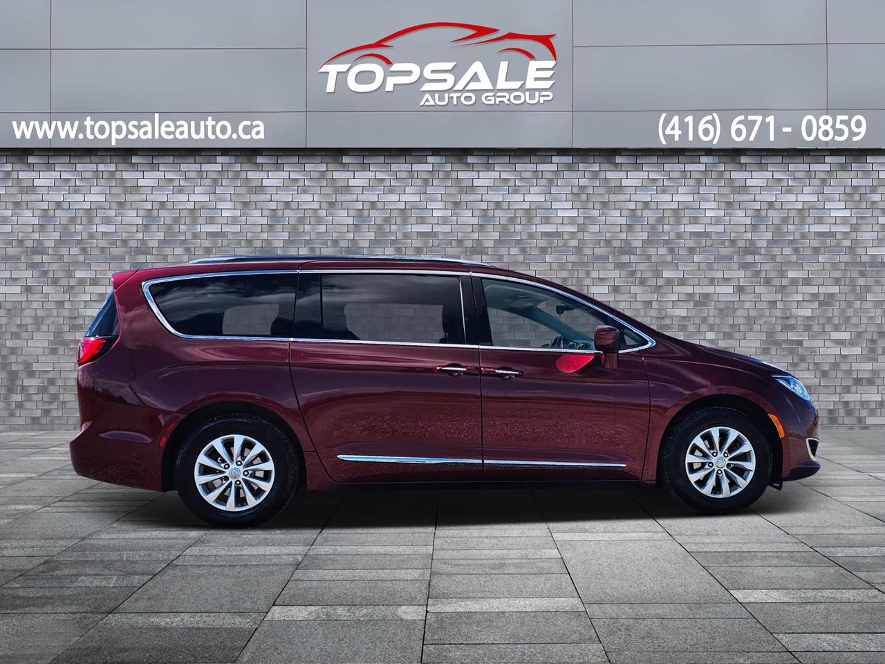 2018 Chrysler Pacifica Touring L Photo
