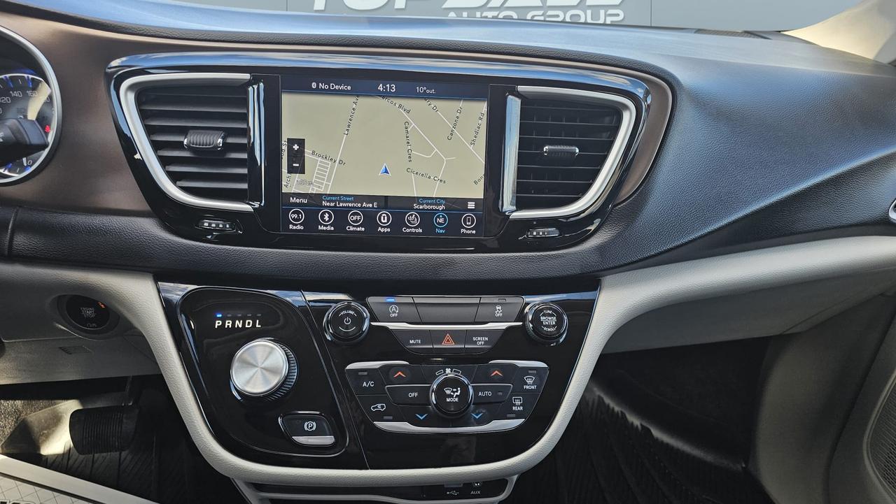 2018 Chrysler Pacifica Touring L Photo