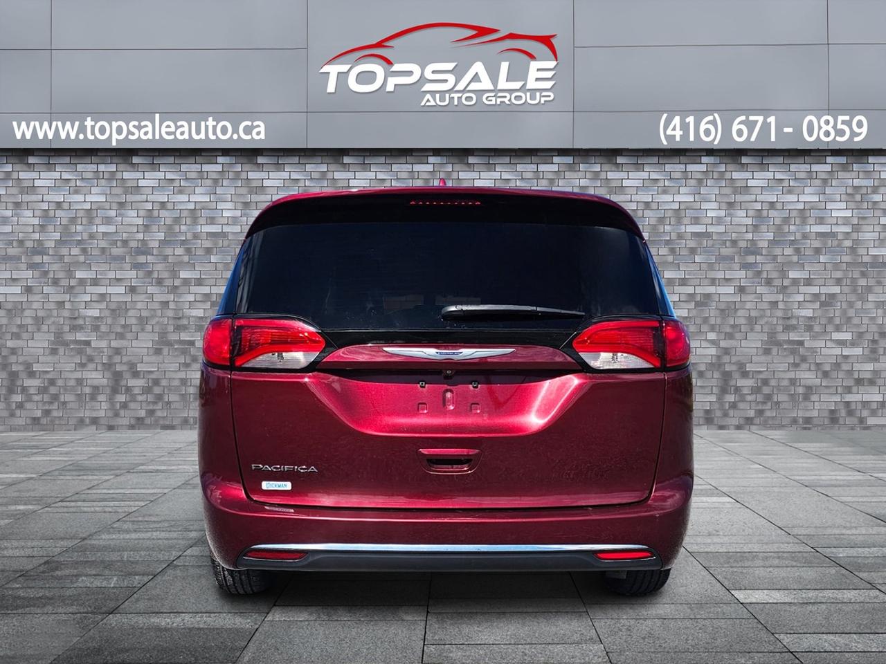 2018 Chrysler Pacifica Touring L Photo