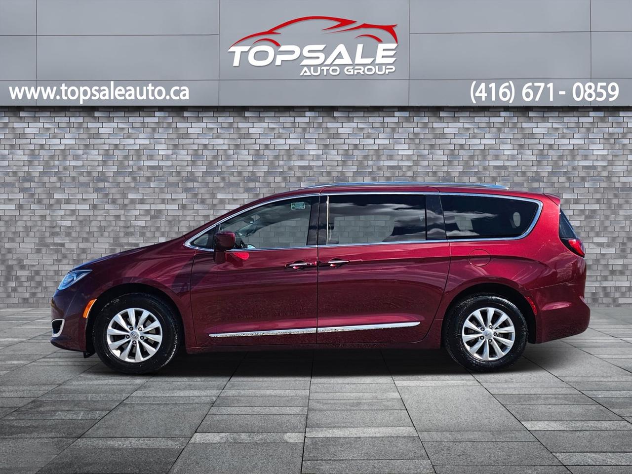 2018 Chrysler Pacifica Touring L Photo