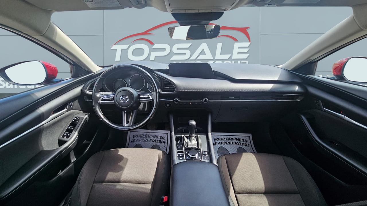 2022 Mazda MAZDA3 GS Photo