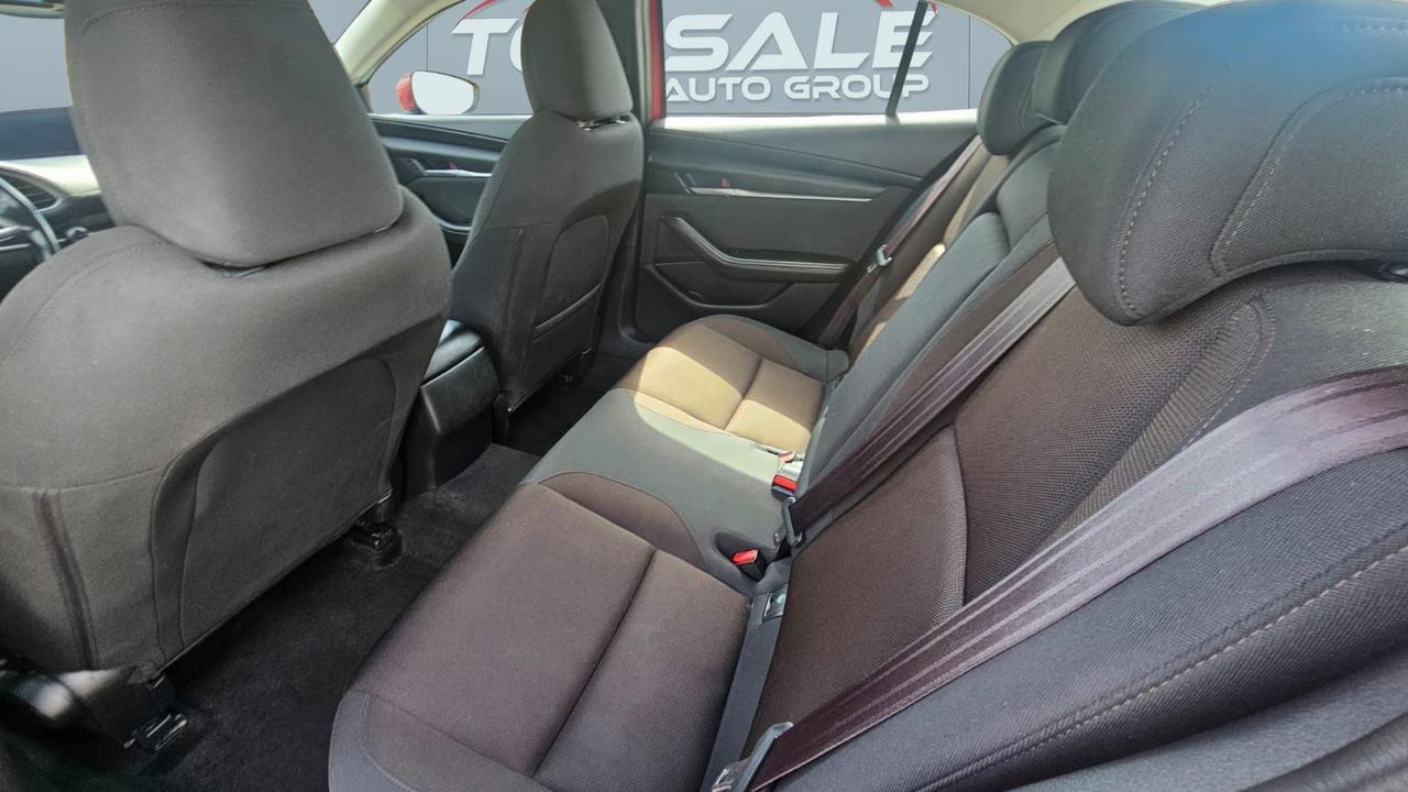 2022 Mazda MAZDA3 GS Photo