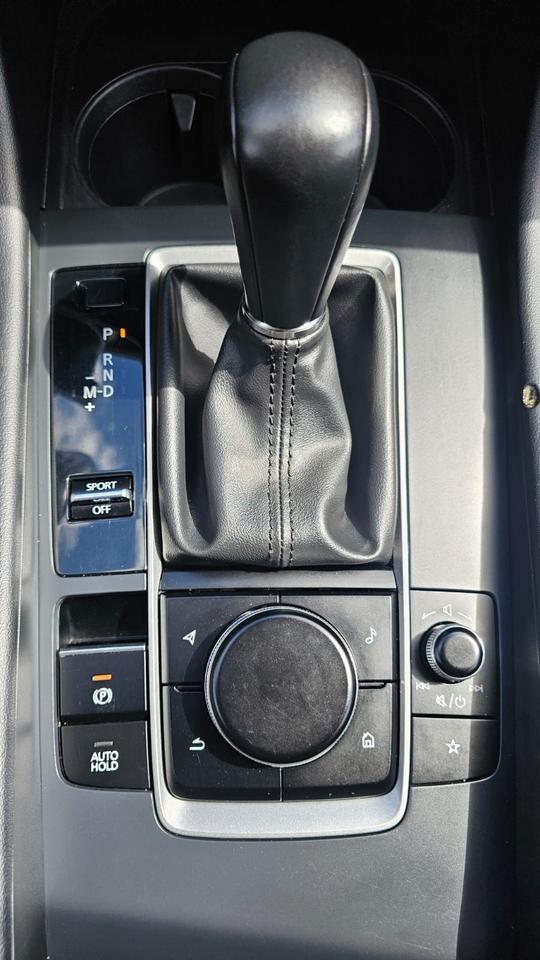 2022 Mazda MAZDA3 GS Photo