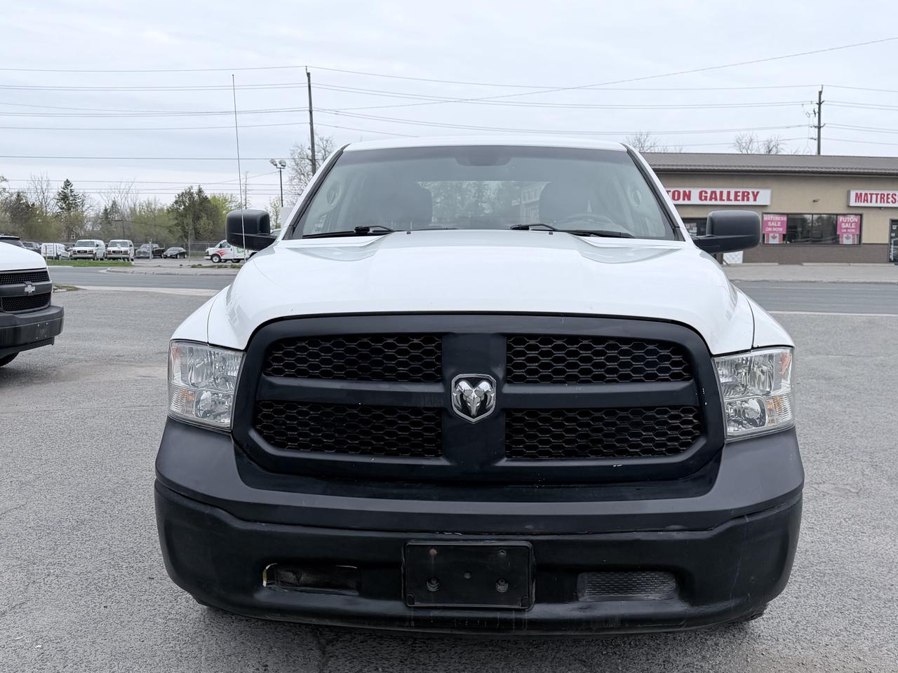 2018 RAM 1500 TRADESMAN CREW CAB SHORT BED Photo