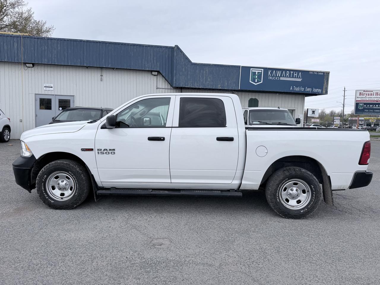 2018 RAM 1500 TRADESMAN CREW CAB SHORT BED Photo