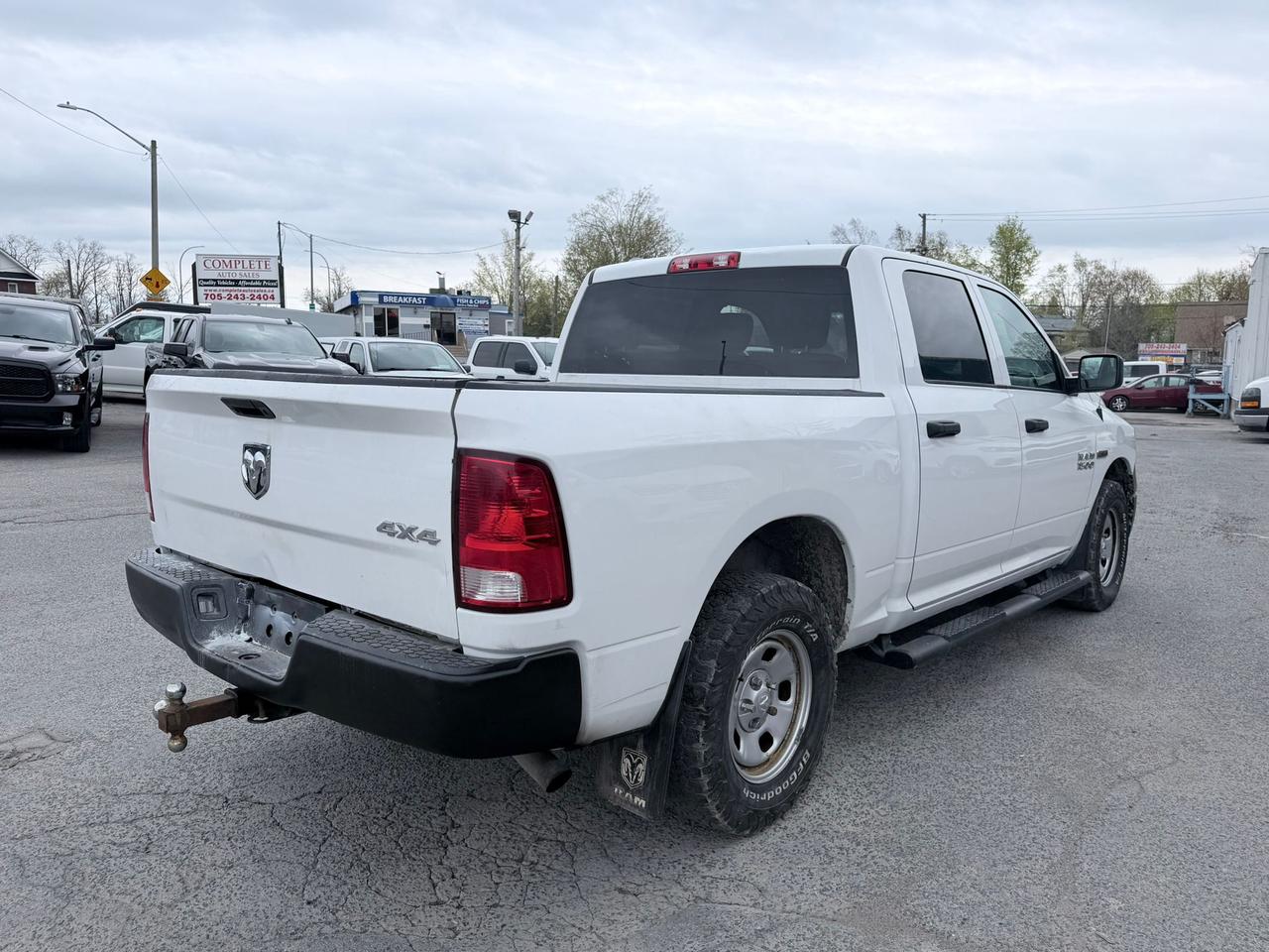 2018 RAM 1500 TRADESMAN CREW CAB SHORT BED Photo