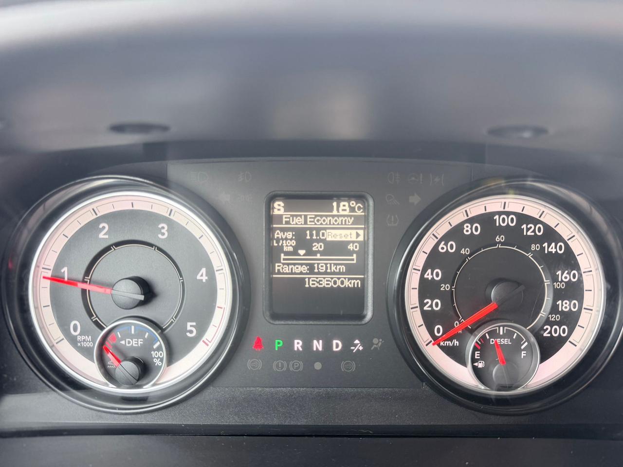 2018 RAM 1500 TRADESMAN CREW CAB SHORT BED Photo