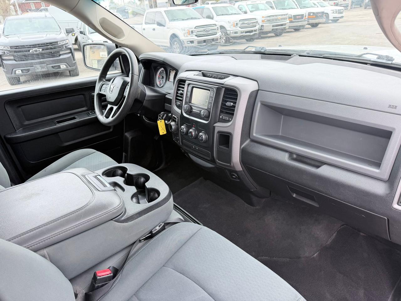 2018 RAM 1500 TRADESMAN CREW CAB SHORT BED Photo