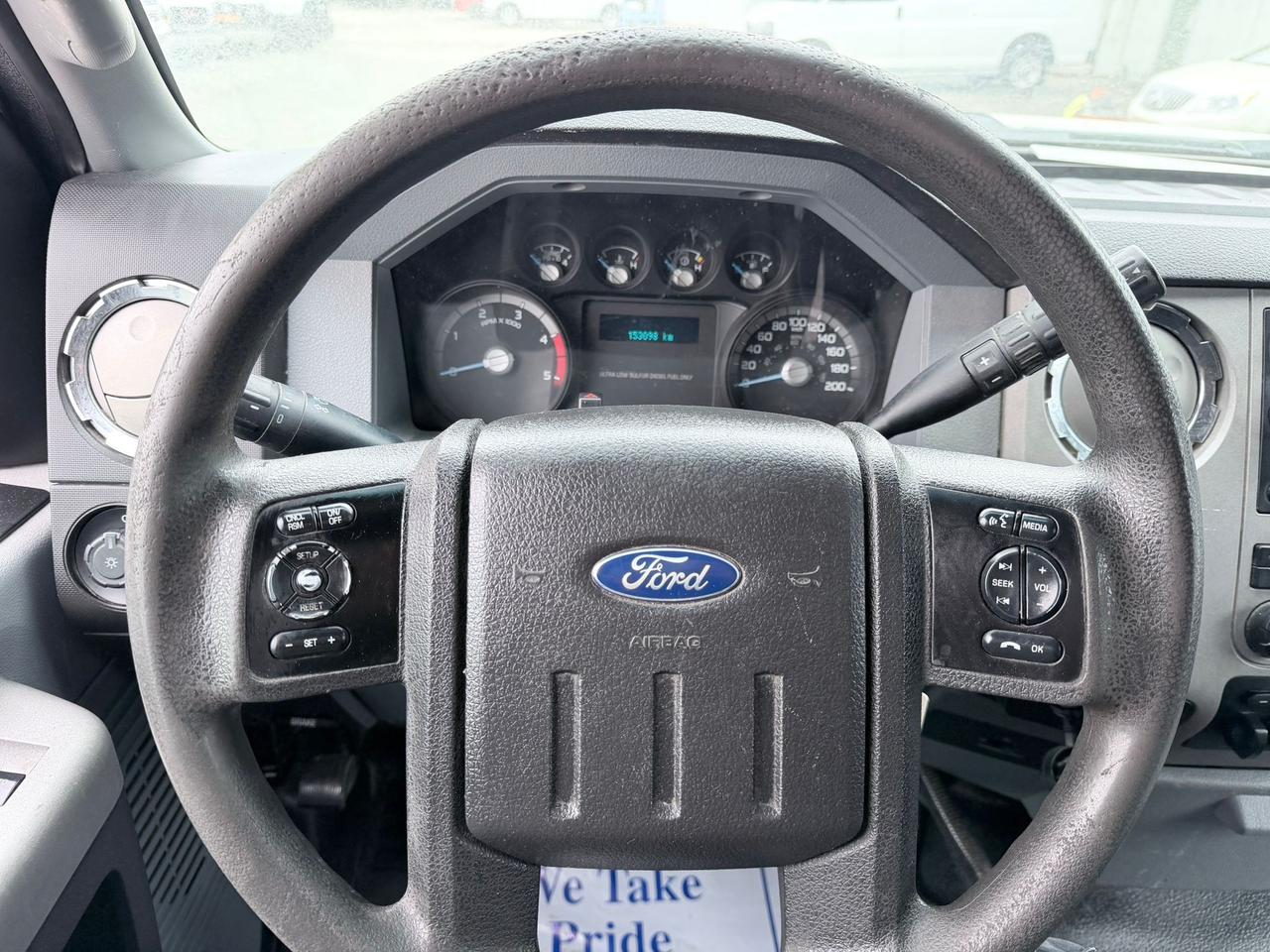 2015 Ford F-550 XLT REGULAR CAB - CHASSIS BED Photo