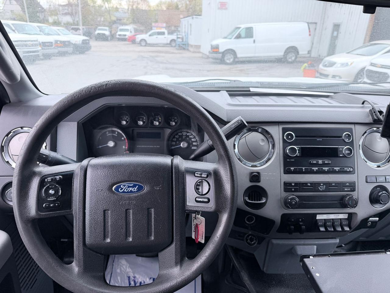 2015 Ford F-550 XLT REGULAR CAB - CHASSIS BED Photo