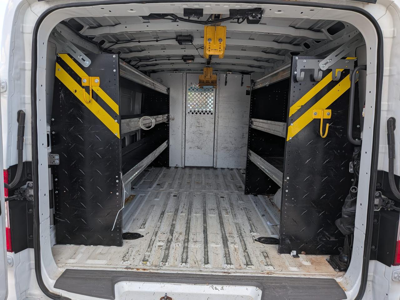 2018 Nissan NV Cargo 2500 Photo