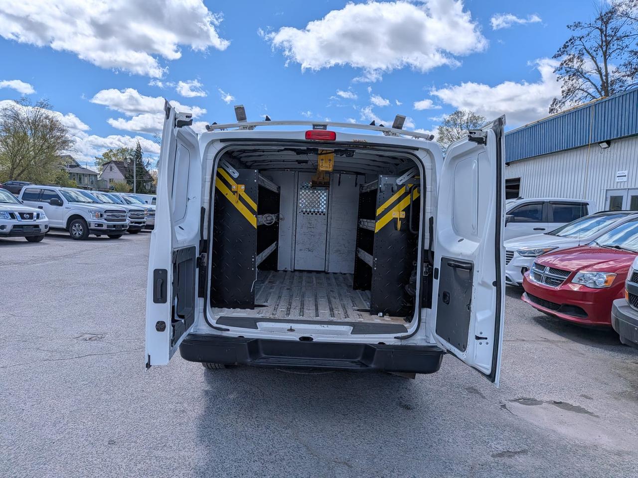2018 Nissan NV Cargo 2500 Photo