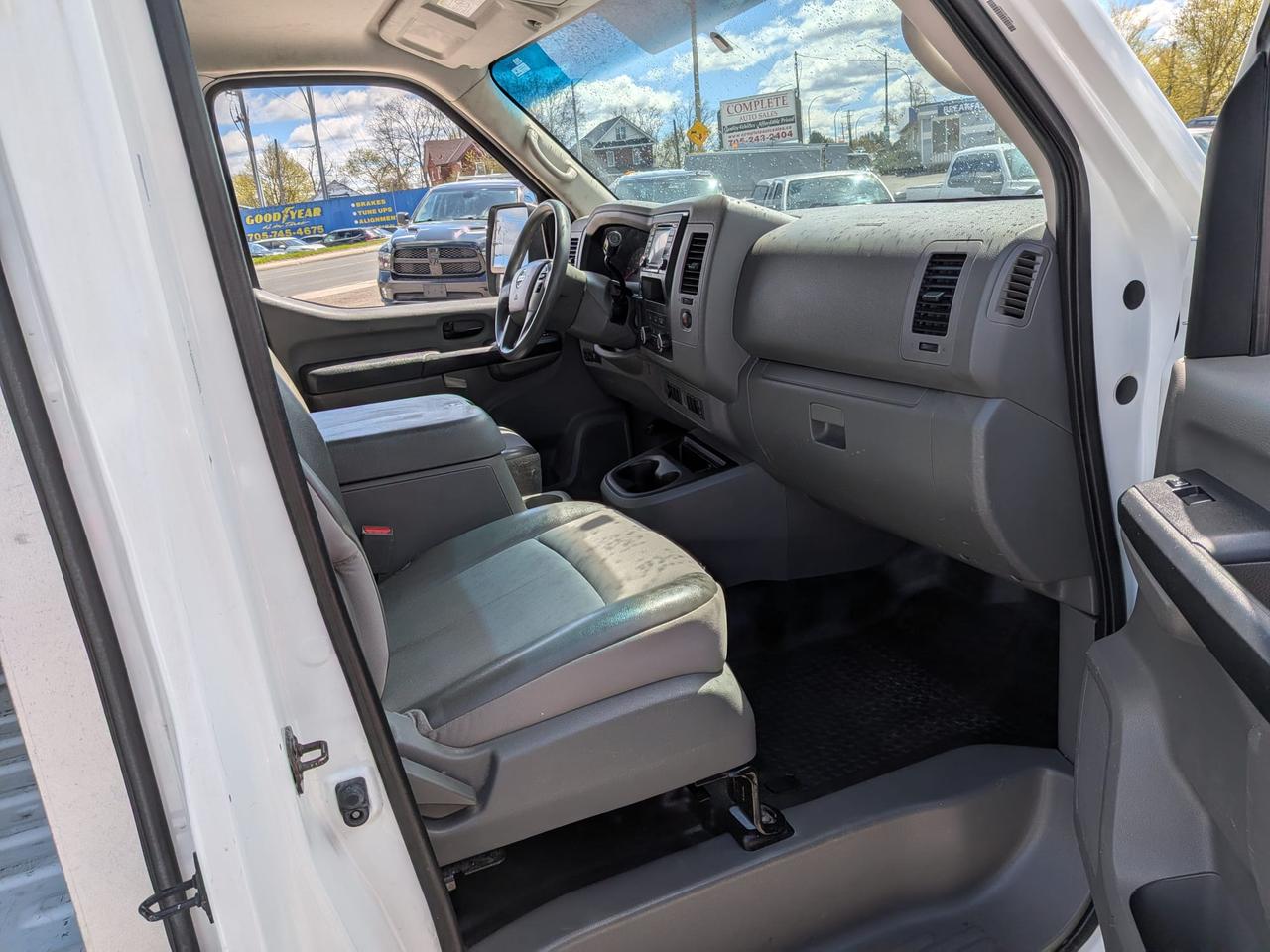 2018 Nissan NV Cargo 2500 Photo