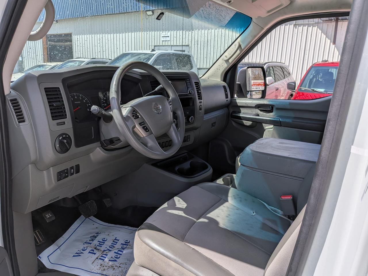 2018 Nissan NV Cargo 2500 Photo