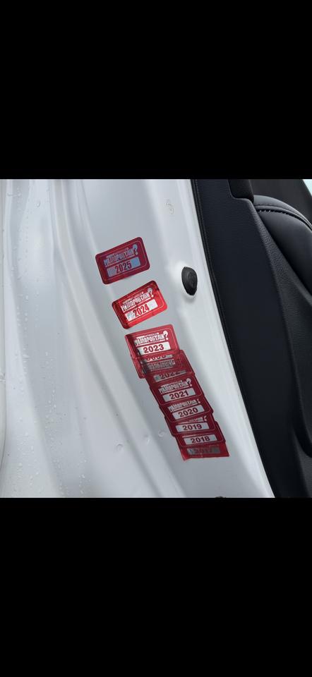 2017 Honda HR-V LX 6-SPEED Photo
