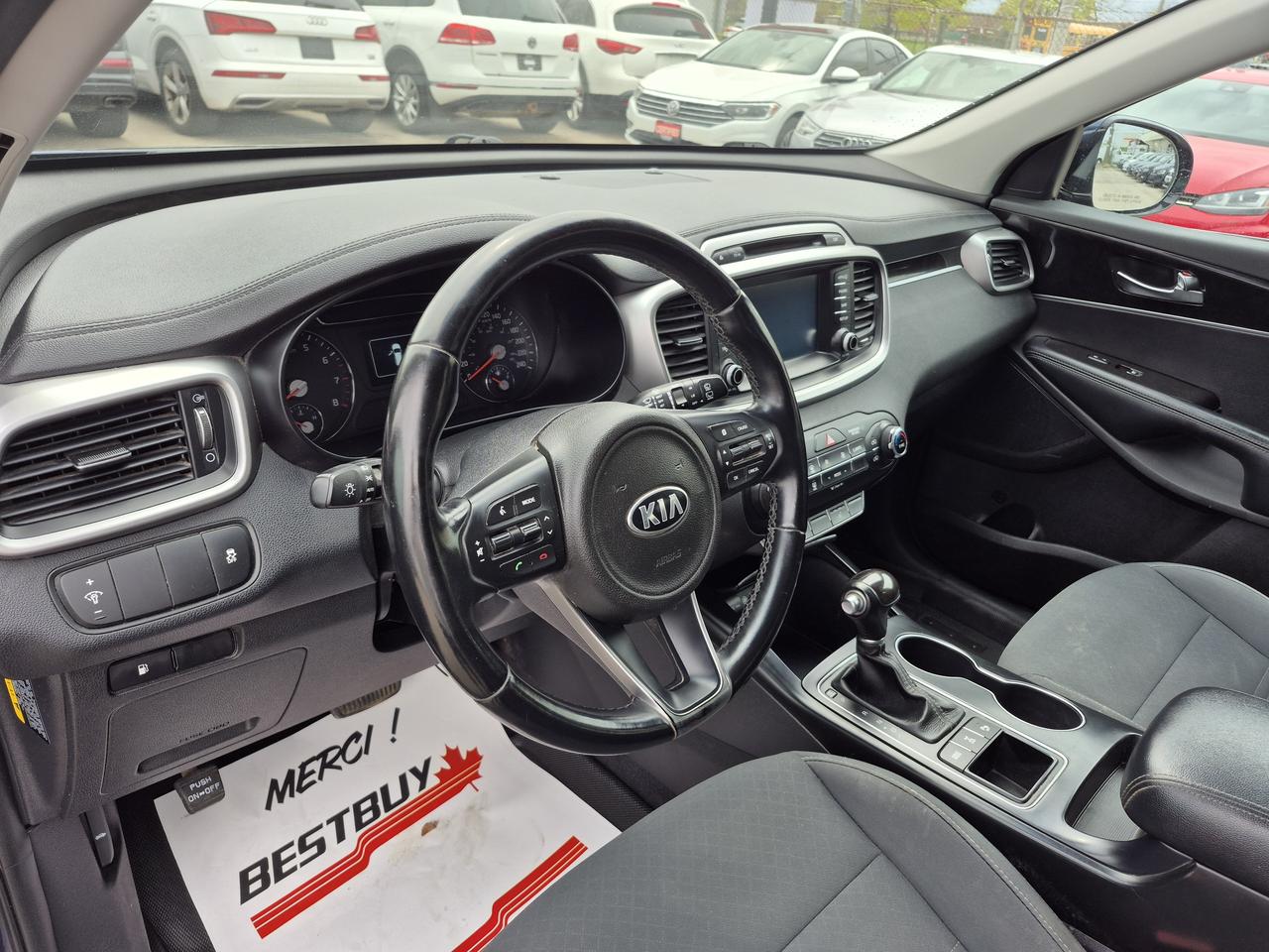 2017 Kia Sorento LX Photo