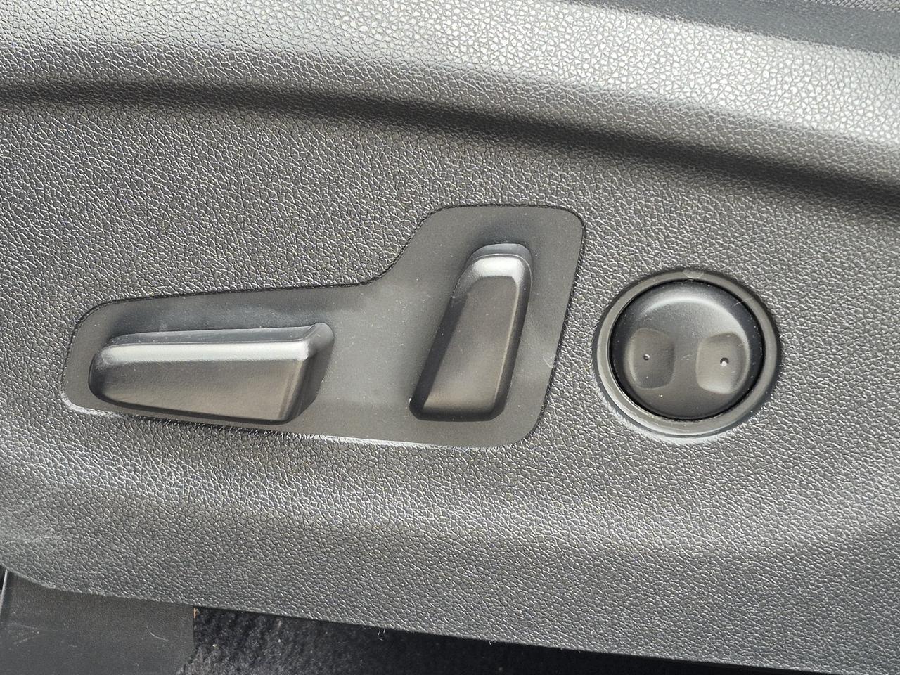 2017 Kia Sorento LX Photo