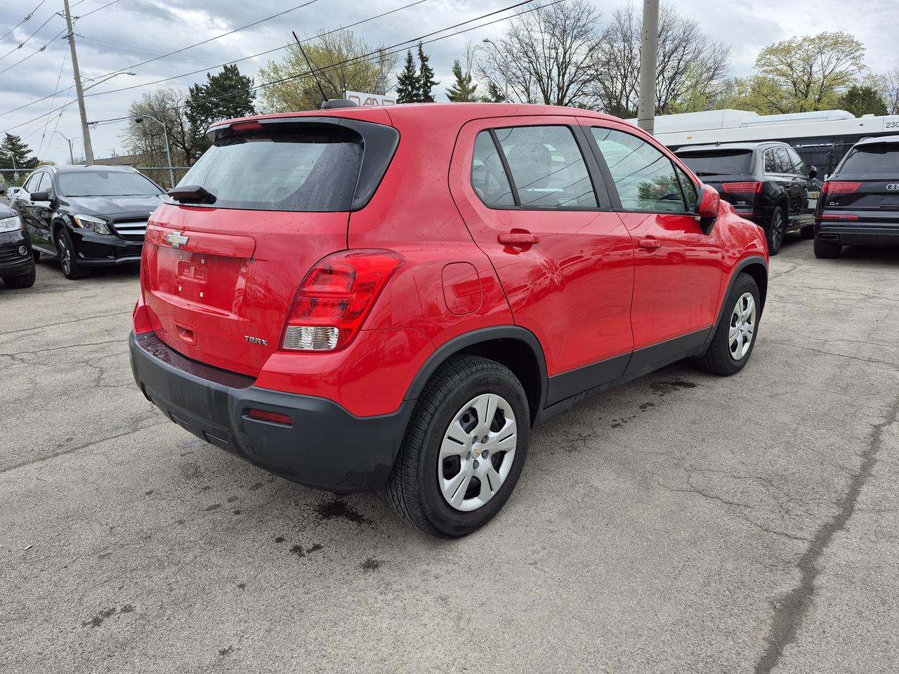 2016 Chevrolet Trax LS Photo