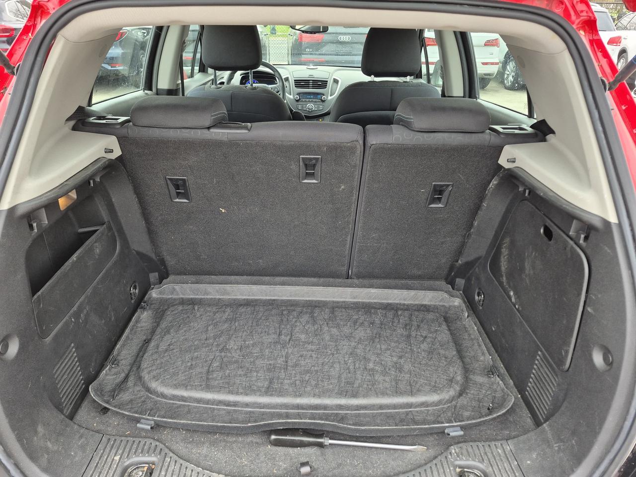 2016 Chevrolet Trax LS Photo