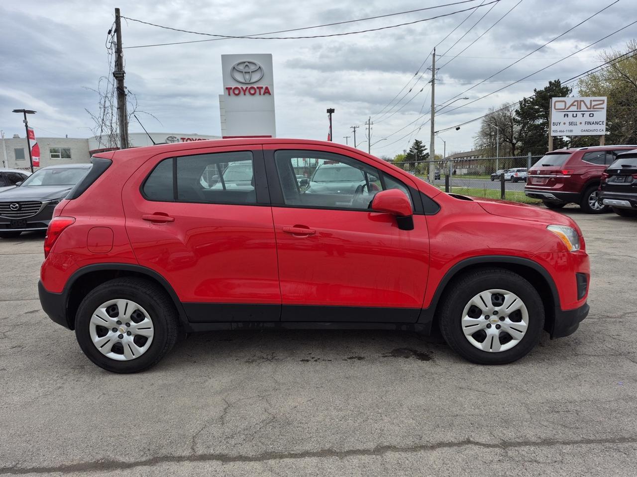 2016 Chevrolet Trax LS Photo3