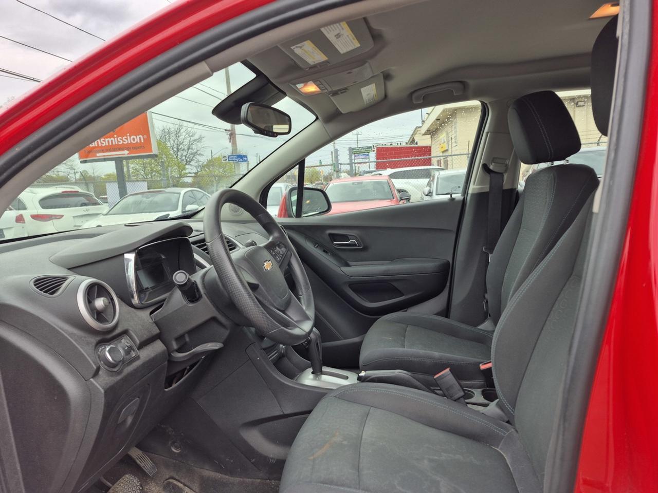 2016 Chevrolet Trax LS Photo