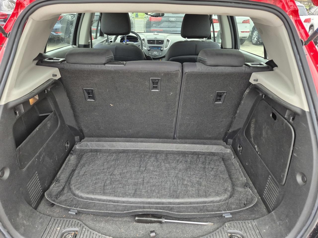 2016 Chevrolet Trax LS Photo