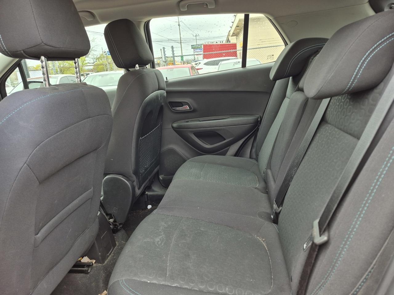 2016 Chevrolet Trax LS Photo