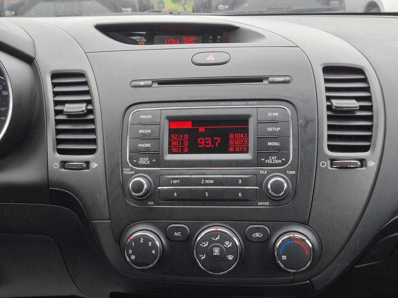 2015 Kia Forte LX Photo