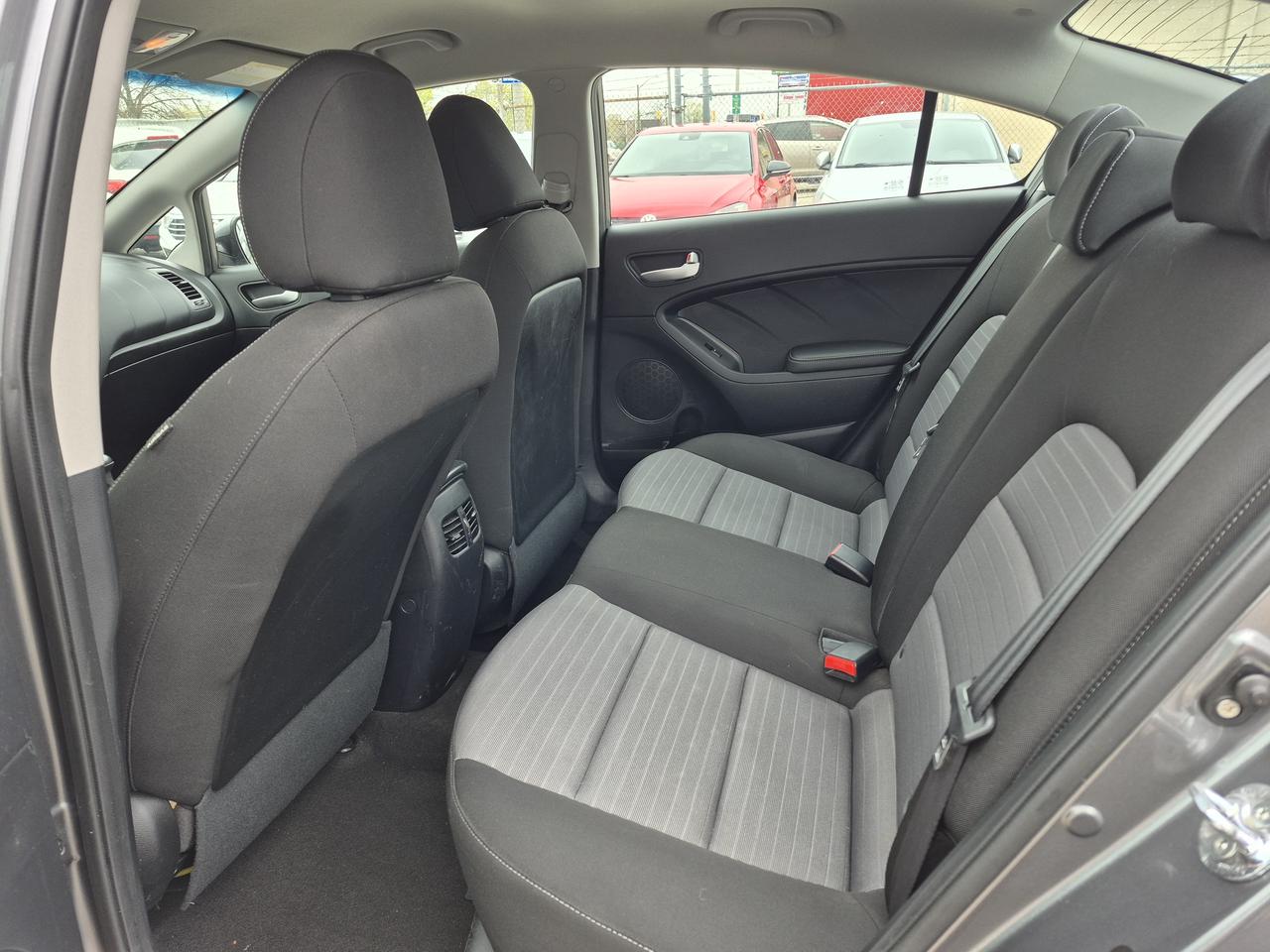 2015 Kia Forte LX Photo