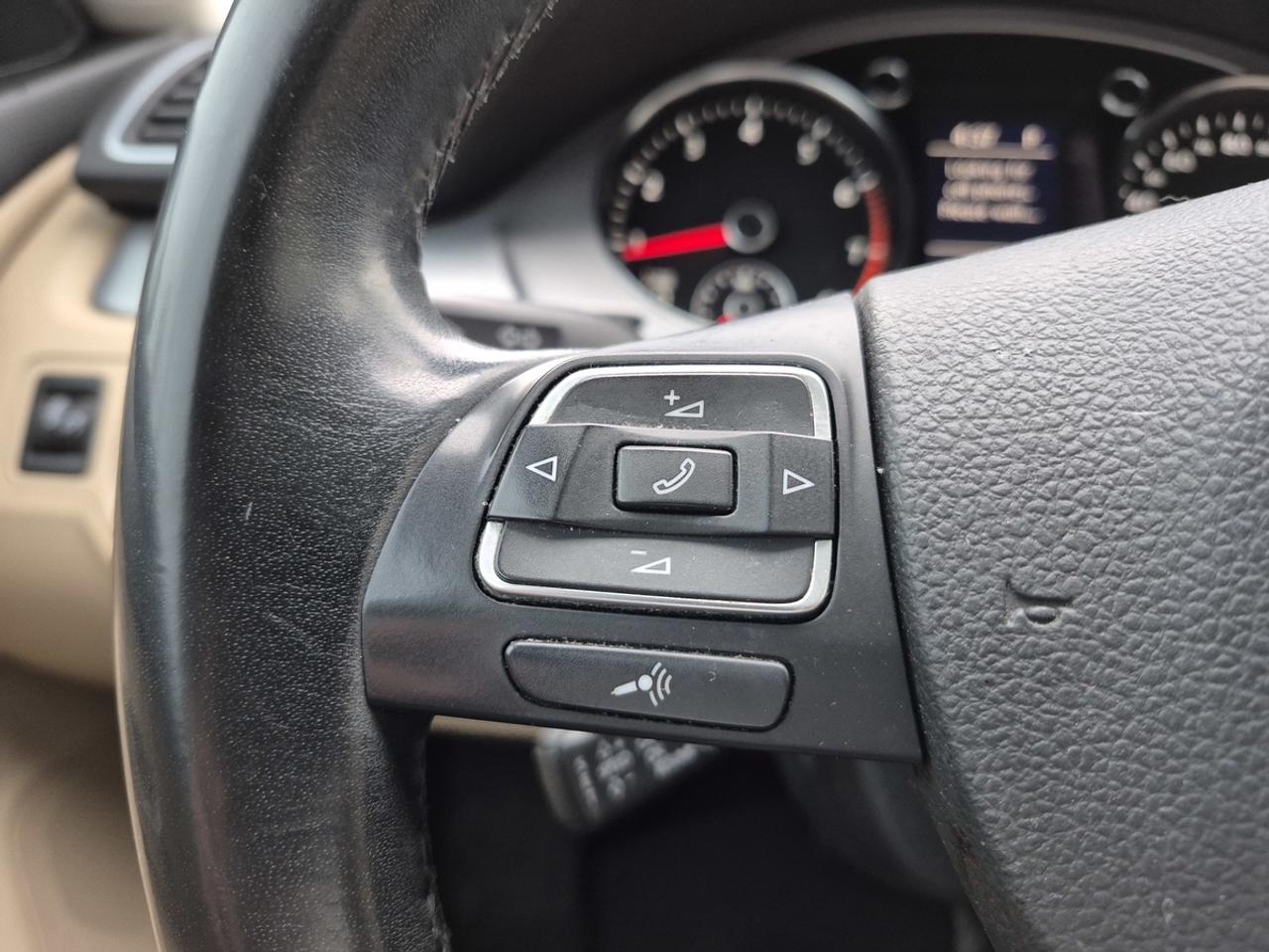 2013 Volkswagen CC Highline Photo