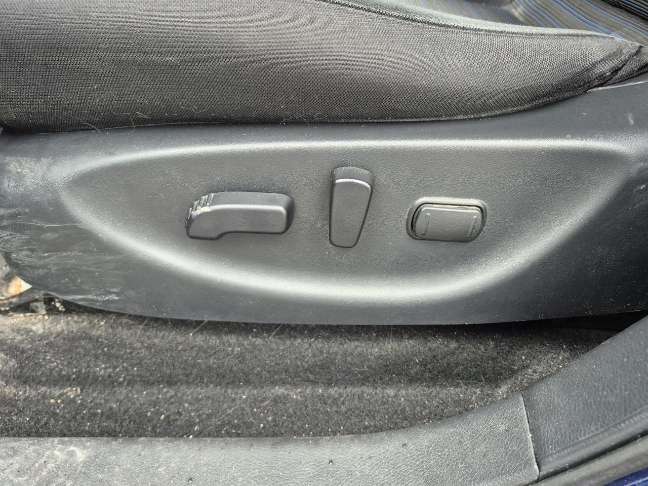 2018 Nissan Leaf SV Electric Photo
