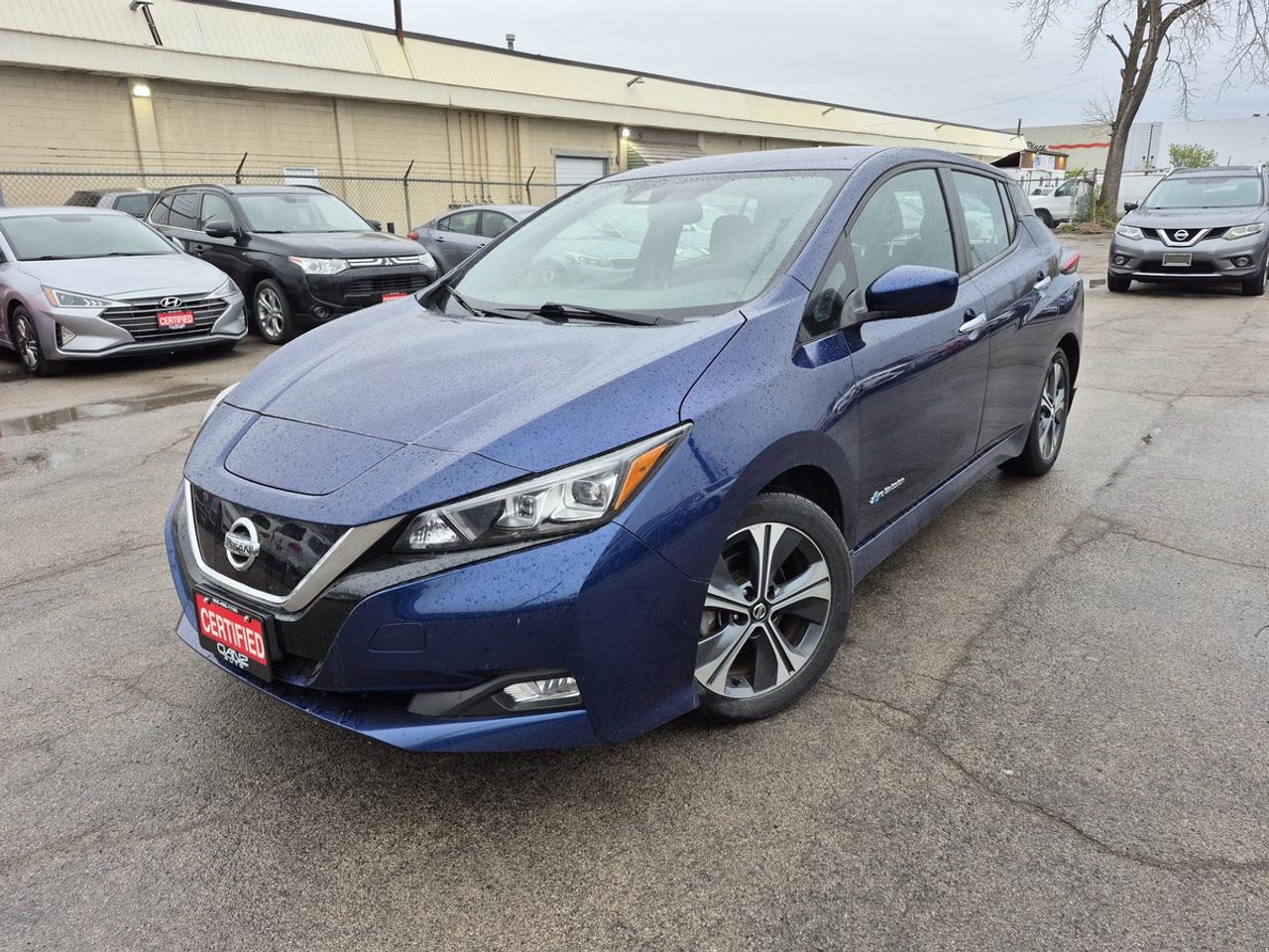 2018 Nissan Leaf SV Electric Photo0