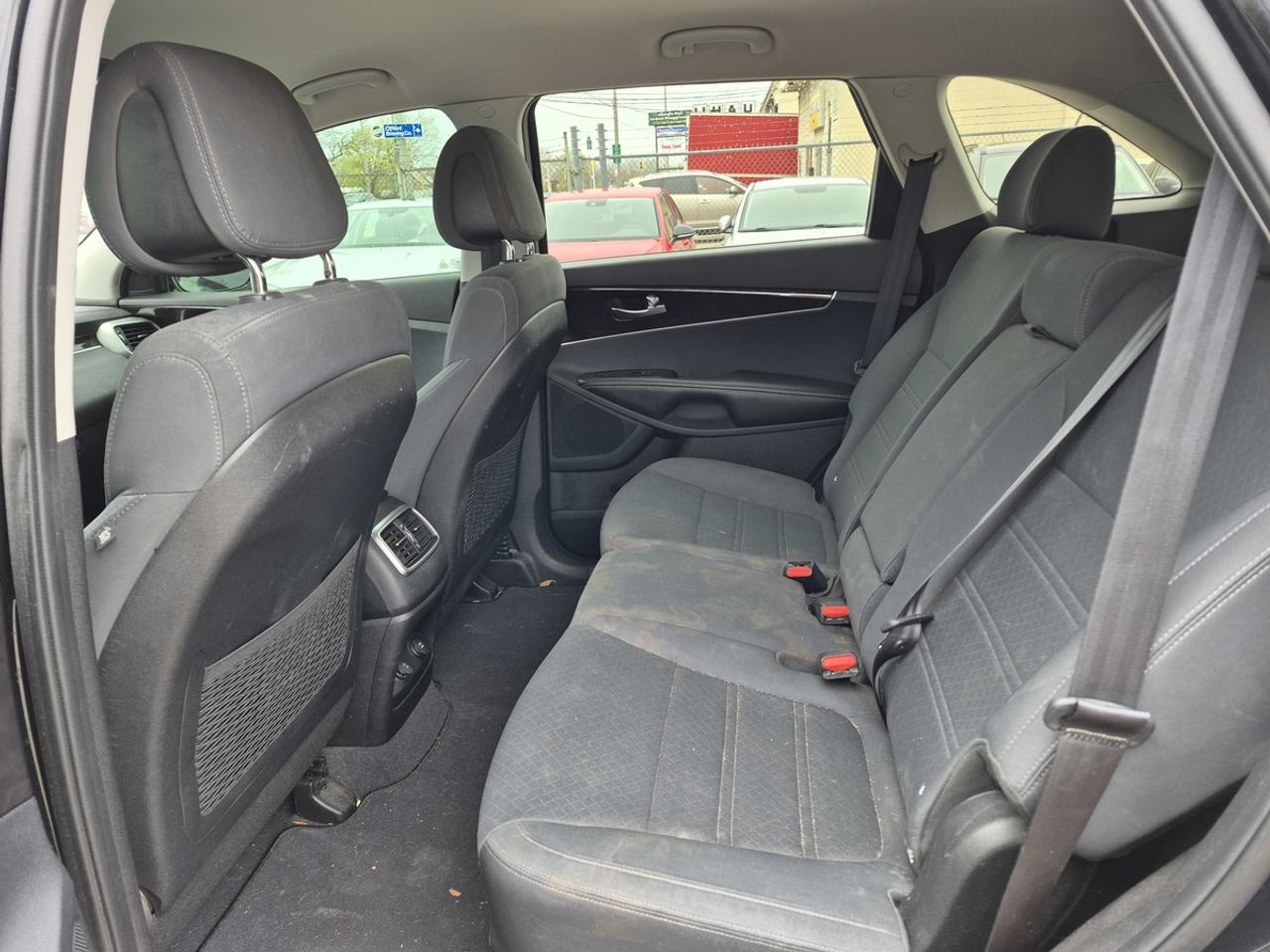 2016 Kia Sorento LX Photo