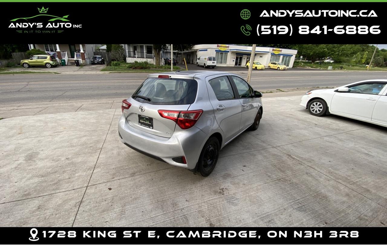 2018 Toyota Yaris LE HB ! AUTO ! HEATED SEATS ! Photo2