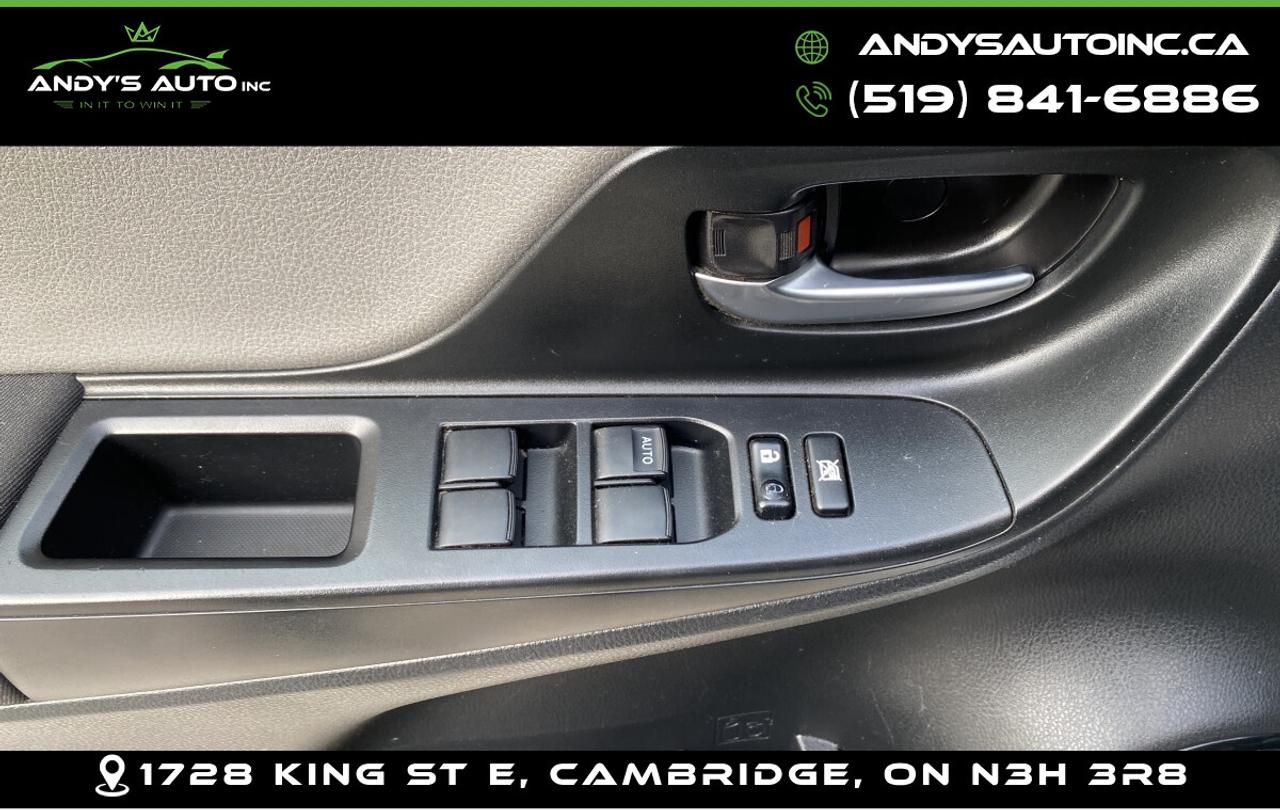 2018 Toyota Yaris LE HB ! AUTO ! HEATED SEATS ! Photo