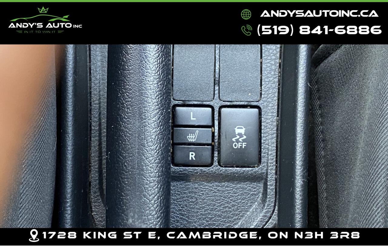 2018 Toyota Yaris LE HB ! AUTO ! HEATED SEATS ! Photo